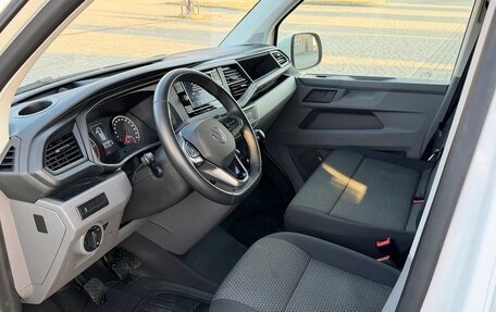 Volkswagen Caravelle T6 рестайлинг, 2024 год, 3 620 000 рублей, 10 фотография