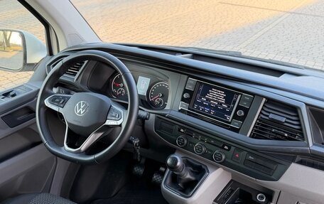 Volkswagen Caravelle T6 рестайлинг, 2024 год, 3 620 000 рублей, 11 фотография