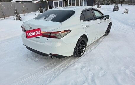 Toyota Camry, 2019 год, 2 230 000 рублей, 6 фотография