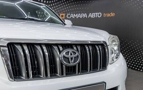 Toyota Land Cruiser Prado 150 рестайлинг 2, 2011 год, 2 464 000 рублей, 10 фотография