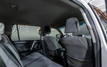 Toyota Land Cruiser Prado 150 рестайлинг 2, 2011 год, 2 464 000 рублей, 28 фотография