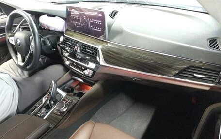 BMW 5 серия, 2021 год, 5 800 333 рублей, 11 фотография