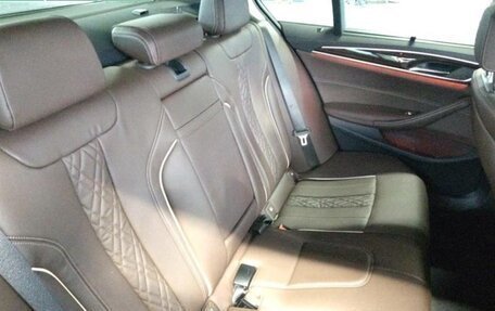 BMW 5 серия, 2021 год, 5 800 333 рублей, 13 фотография