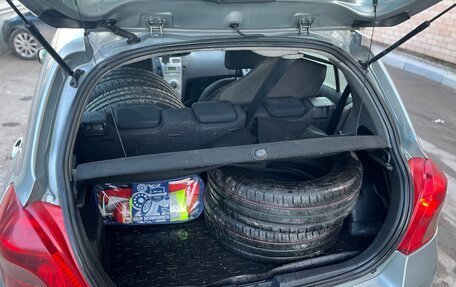 Toyota Yaris III рестайлинг, 2007 год, 520 000 рублей, 7 фотография