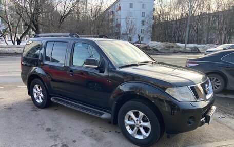 Nissan Pathfinder, 2011 год, 1 350 000 рублей, 2 фотография