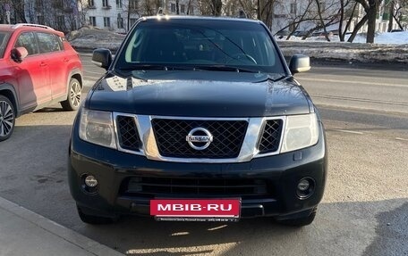 Nissan Pathfinder, 2011 год, 1 350 000 рублей, 16 фотография