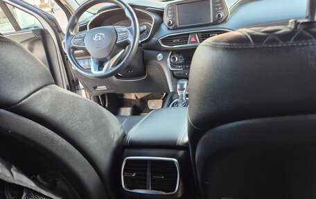 Hyundai Santa Fe IV, 2020 год, 2 990 000 рублей, 14 фотография