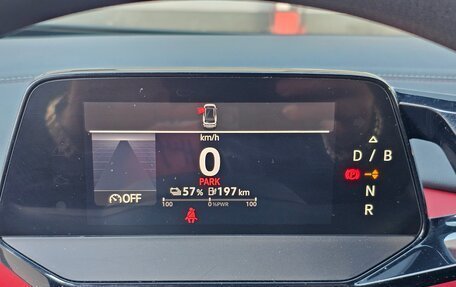 Volkswagen ID.4, 2022 год, 2 700 000 рублей, 20 фотография