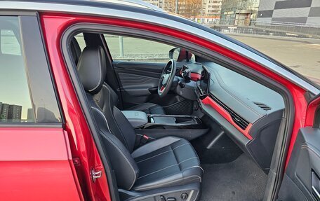 Volkswagen ID.4, 2022 год, 2 700 000 рублей, 13 фотография