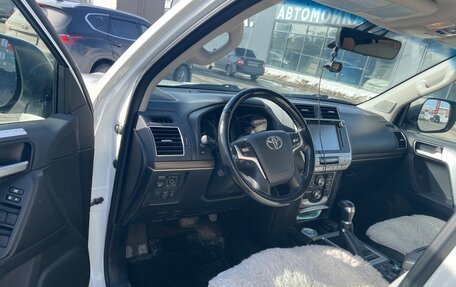 Toyota Land Cruiser Prado 150 рестайлинг 2, 2020 год, 4 800 000 рублей, 5 фотография