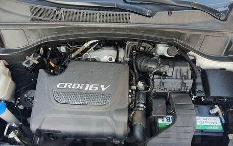 Hyundai Santa Fe III рестайлинг, 2016 год, 2 000 000 рублей, 20 фотография