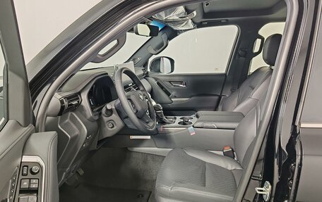 Toyota Land Cruiser, 2025 год, 17 300 000 рублей, 10 фотография