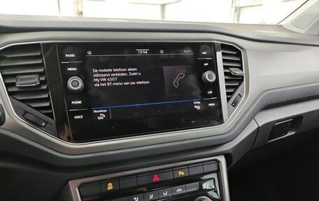 Volkswagen T-Roc I, 2021 год, 1 690 000 рублей, 7 фотография