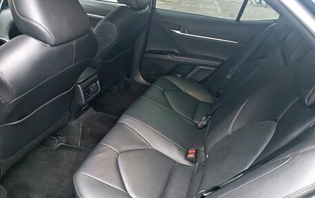 Toyota Camry, 2019 год, 3 150 000 рублей, 11 фотография