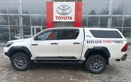 Toyota Hilux VIII, 2021 год, 7 400 000 рублей, 8 фотография