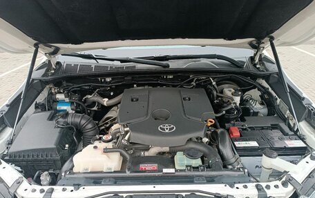 Toyota Hilux VIII, 2021 год, 7 400 000 рублей, 15 фотография