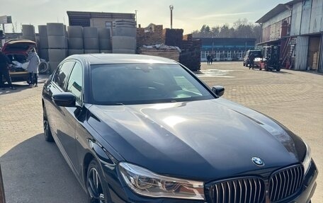 BMW 7 серия, 2016 год, 3 600 000 рублей, 2 фотография