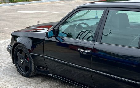 Mercedes-Benz E-Класс, 1993 год, 600 000 рублей, 9 фотография