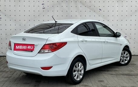 Hyundai Solaris II рестайлинг, 2011 год, 725 000 рублей, 4 фотография
