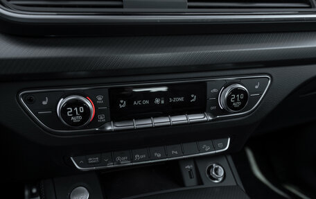 Audi Q5, 2025 год, 5 900 000 рублей, 16 фотография