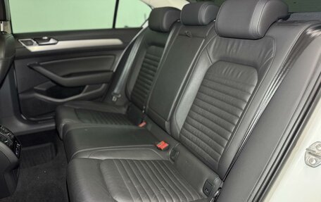 Volkswagen Passat B8 рестайлинг, 2019 год, 2 499 000 рублей, 32 фотография