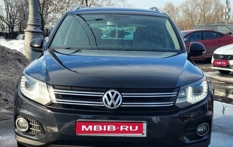 Volkswagen Tiguan I, 2012 год, 1 630 000 рублей, 1 фотография