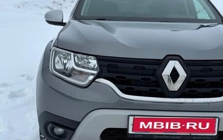 Renault Duster, 2022 год, 2 100 000 рублей, 1 фотография