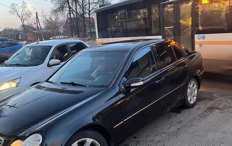 Mercedes-Benz C-Класс, 2000 год, 350 000 рублей, 1 фотография