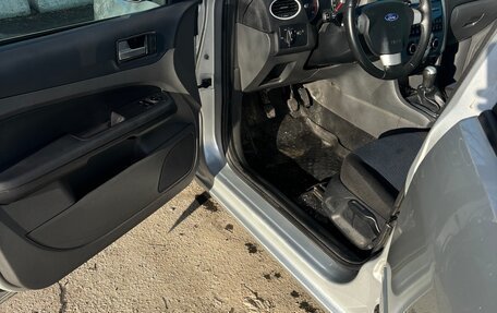 Ford Focus II рестайлинг, 2006 год, 545 000 рублей, 18 фотография