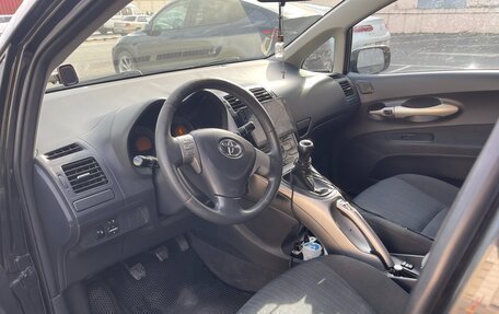Toyota Auris II, 2007 год, 650 000 рублей, 3 фотография