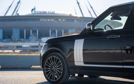 Land Rover Range Rover IV рестайлинг, 2014 год, 3 700 000 рублей, 2 фотография