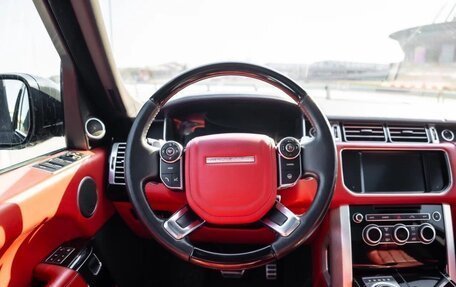 Land Rover Range Rover IV рестайлинг, 2014 год, 3 700 000 рублей, 24 фотография