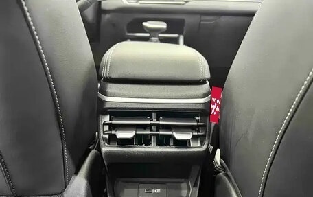 Geely Emgrand, 2022 год, 900 100 рублей, 16 фотография