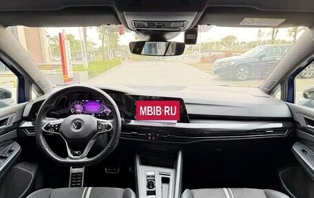 Volkswagen Golf VIII, 2023 год, 1 630 340 рублей, 6 фотография