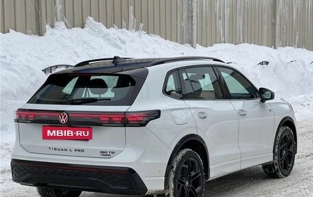 Volkswagen Tiguan, 2026 год, 4 950 000 рублей, 5 фотография