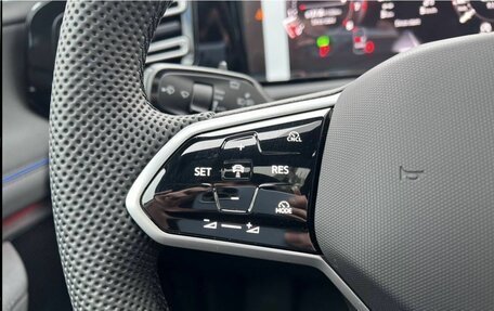 Volkswagen Tiguan, 2026 год, 4 950 000 рублей, 21 фотография