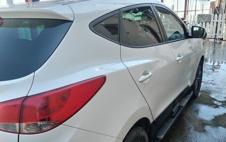 Hyundai ix35 I рестайлинг, 2014 год, 1 390 000 рублей, 2 фотография