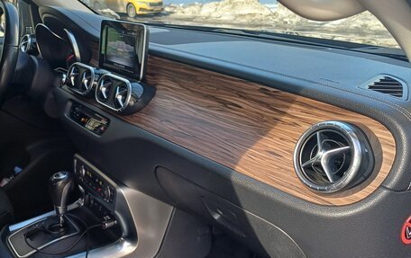 Mercedes-Benz X-Класс I, 2018 год, 3 600 000 рублей, 11 фотография