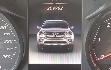 Mercedes-Benz X-Класс I, 2018 год, 3 600 000 рублей, 17 фотография