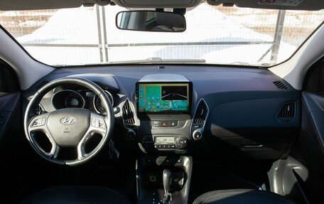 Hyundai ix35 I рестайлинг, 2015 год, 1 590 000 рублей, 20 фотография