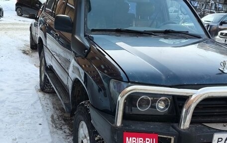 Toyota Land Cruiser 100 рестайлинг 2, 2002 год, 2 400 000 рублей, 4 фотография