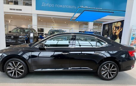 Skoda Superb III рестайлинг, 2025 год, 3 280 000 рублей, 7 фотография