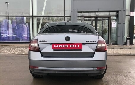 Skoda Octavia, 2018 год, 1 590 000 рублей, 8 фотография