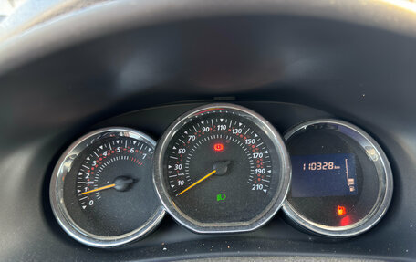 Renault Sandero II рестайлинг, 2016 год, 899 000 рублей, 12 фотография