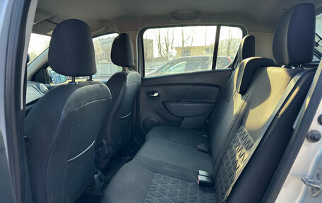 Renault Sandero II рестайлинг, 2016 год, 899 000 рублей, 9 фотография