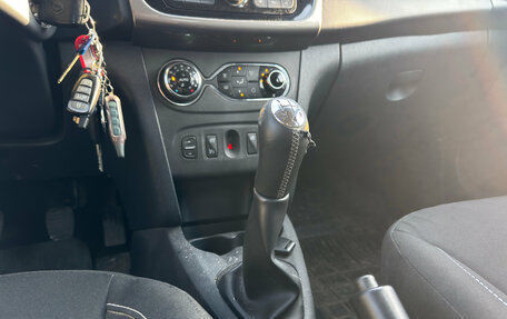 Renault Sandero II рестайлинг, 2016 год, 899 000 рублей, 15 фотография