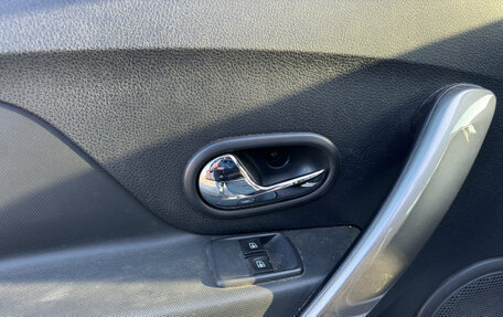 Renault Sandero II рестайлинг, 2016 год, 899 000 рублей, 17 фотография