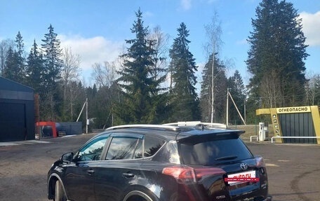 Toyota RAV4, 2017 год, 2 500 000 рублей, 4 фотография