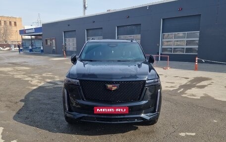 Cadillac Escalade V, 2022 год, 9 900 000 рублей, 3 фотография