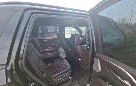 Cadillac Escalade V, 2022 год, 9 900 000 рублей, 18 фотография